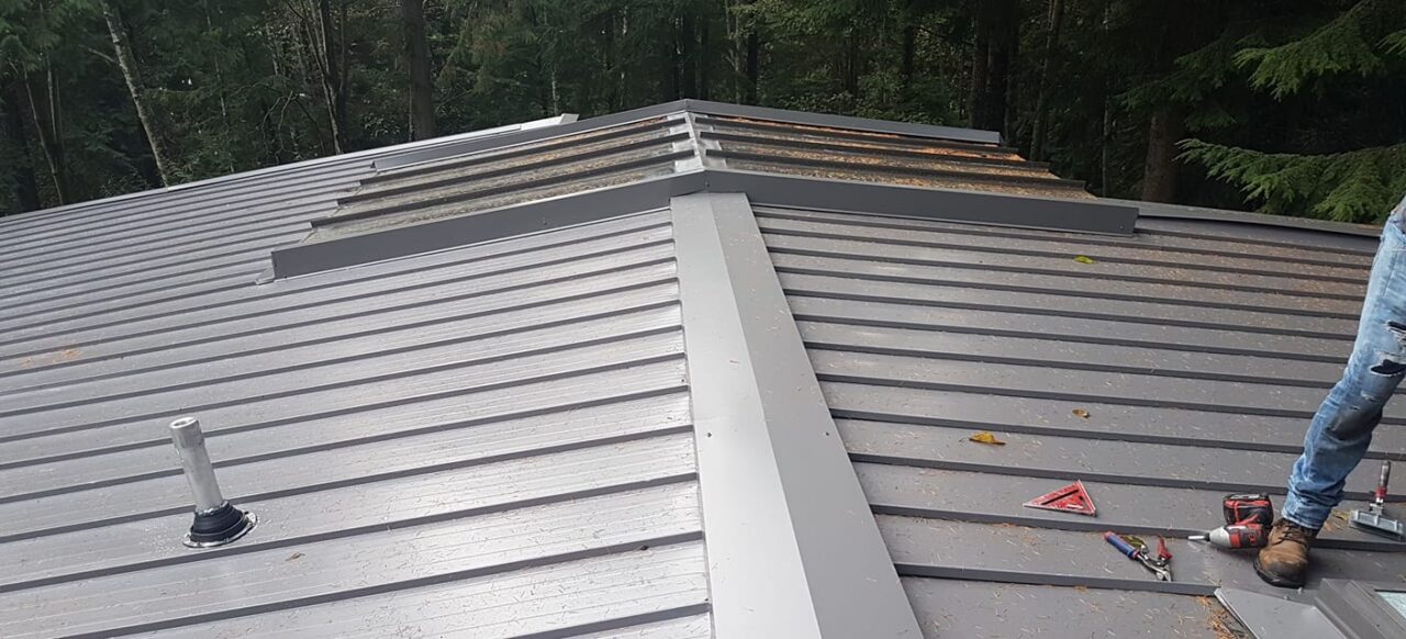 cost of replacing metal roof